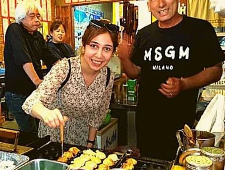 Osaka Back-Alley Food Tour: 5 Authentic Stops Beyond the Neon Lights